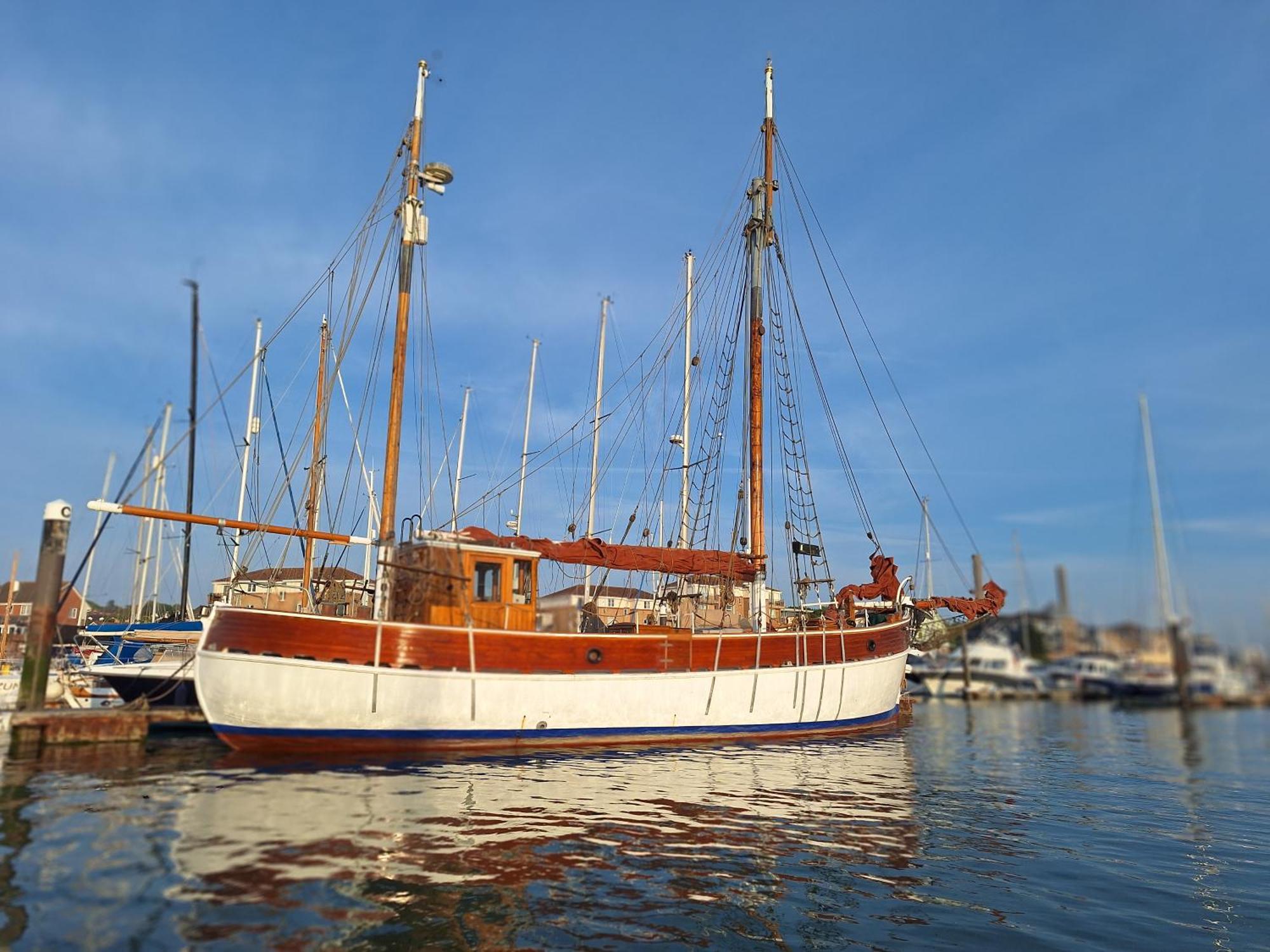 Historic Wooden Ship 'Ursula' Ξενοδοχείο East Cowes Εξωτερικό φωτογραφία