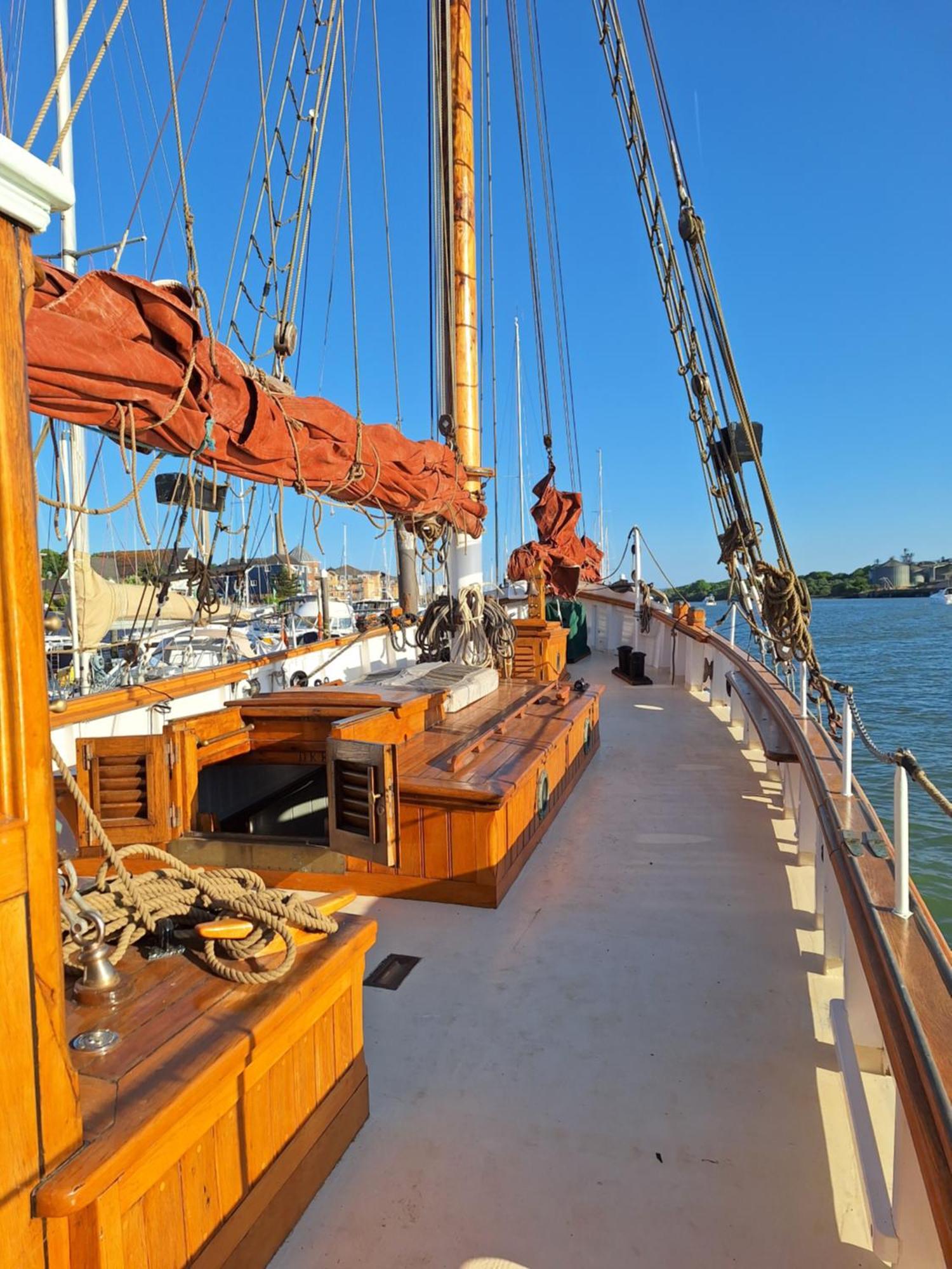 Historic Wooden Ship 'Ursula' Ξενοδοχείο East Cowes Εξωτερικό φωτογραφία